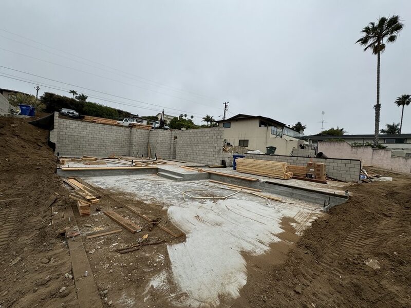 Patio cover installation for Escondido backyard